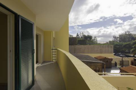 Apartamento T3 para venda na Ajuda, São Martinho