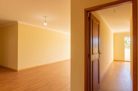 Apartamento T3 para venda na Ajuda, São Martinho