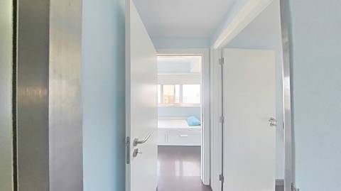 Avenidas Novas - T2+1 duplex