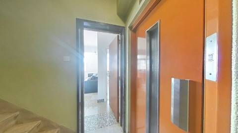 Avenidas Novas - T2+1 duplex