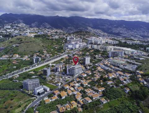 Apartamento T2 em São Martinho no Funchal