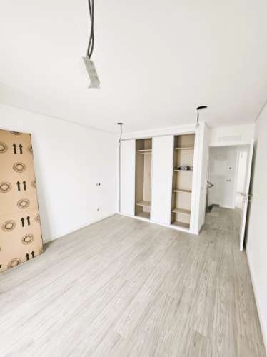 Moradia T4 com quintal e garagem - Olhão, Algarve