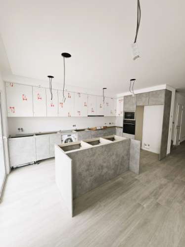 Moradia T4 com quintal e garagem - Olhão, Algarve