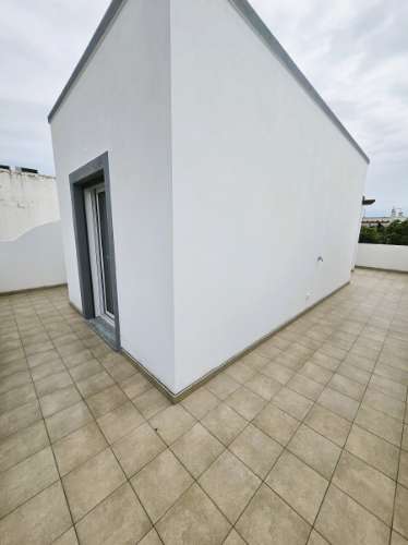 Moradia T4 com quintal e garagem - Olhão, Algarve