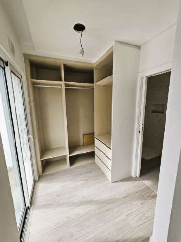 Moradia T4 com quintal e garagem - Olhão, Algarve