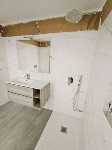 Moradia T4 com quintal e garagem - Olhão, Algarve