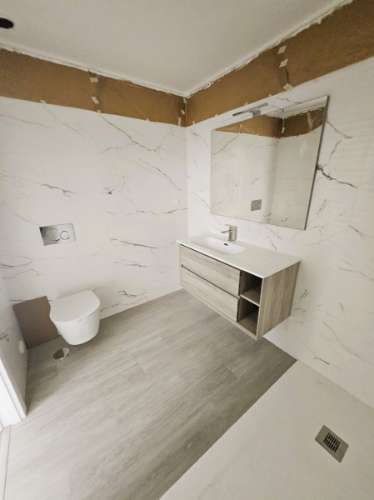 Moradia T4 com quintal e garagem - Olhão, Algarve