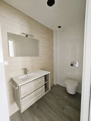 Moradia T4 com quintal e garagem - Olhão, Algarve