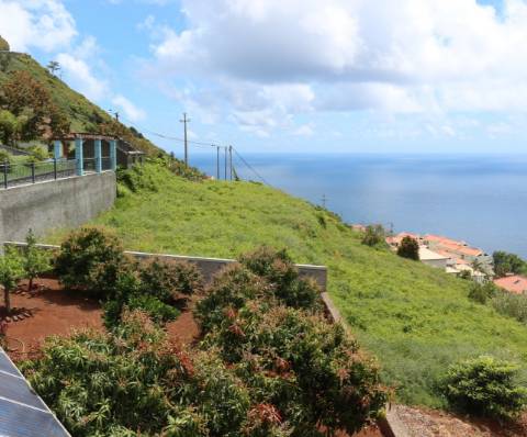 Moradia Isolada T3 com Terreno no Arco da Calheta