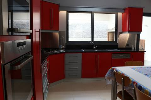 Moradia Isolada T3 com Terreno no Arco da Calheta