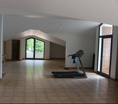 Moradia Isolada T3 com Terreno no Arco da Calheta