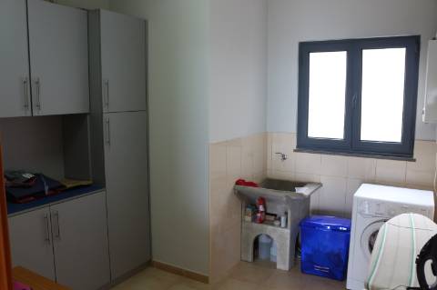 Moradia Isolada T3 com Terreno no Arco da Calheta