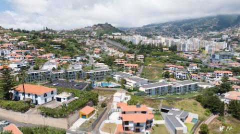 Apartamento T2 nas Virtudes, Funchal