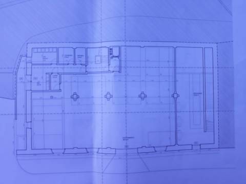 Prédio com projeto aprovado em Sacavém