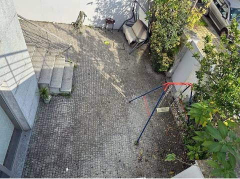 Fantástica moradia T5, inserida numa zona premium.