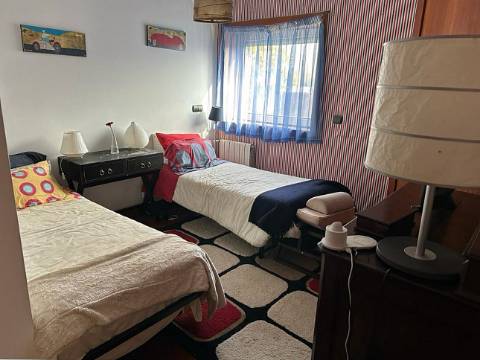 Fantástica moradia T5, inserida numa zona premium.