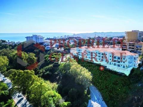 Apartamento T3 duplex novo, perto da praia.