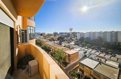 Apartamento T5 com vista mar e serra - Faro, Algarve