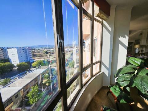 Apartamento T5 com vista mar e serra - Faro, Algarve