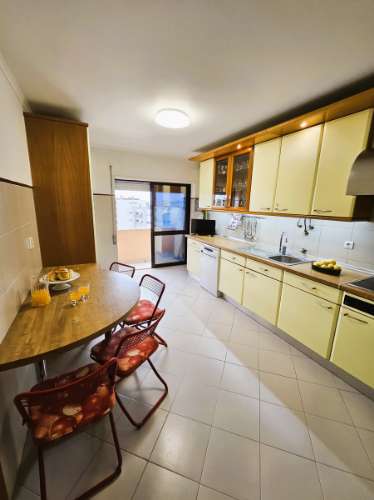 Apartamento T5 com vista mar e serra - Faro, Algarve