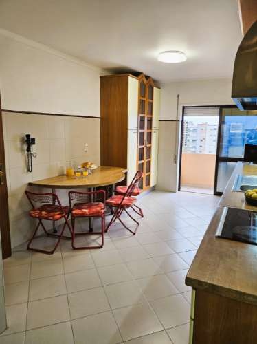 Apartamento T5 com vista mar e serra - Faro, Algarve