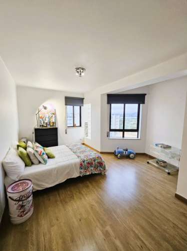 Apartamento T5 com vista mar e serra - Faro, Algarve