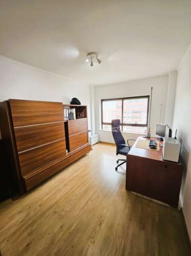 Apartamento T5 com vista mar e serra - Faro, Algarve