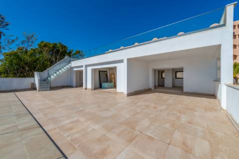 Magnífica moradia T3 com vista mar, perto de Albufeira