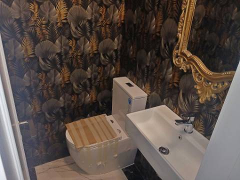 Moradia T4 totalmente recuperada na cidade do Porto.