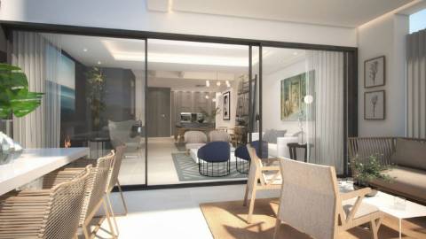 Exclusivo estilo contemporâneo First Line Beach townhouse setting