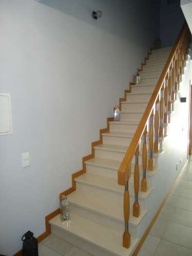 Moradia V3 Moderna com Piscina com excelentes acabamentos nas Ferreiras