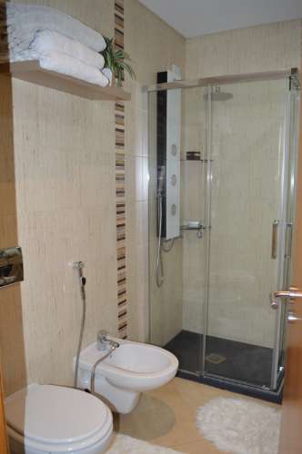 Moradia V3 Moderna com Piscina com excelentes acabamentos nas Ferreiras