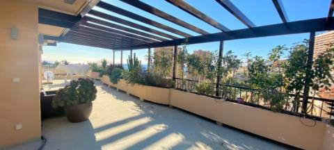 Luxo totalmente renovado e muito brilhante penthouse/telhado de 3 quartos em Monte - Carlo