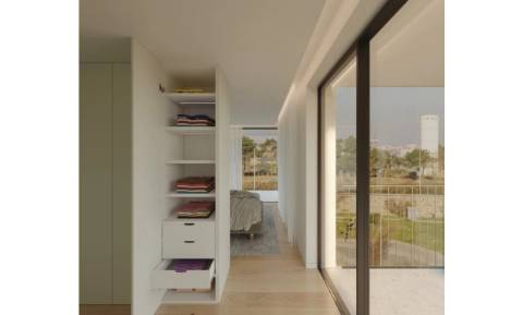 Apartamento T2 com ampla varanda na margem do Rio Douro