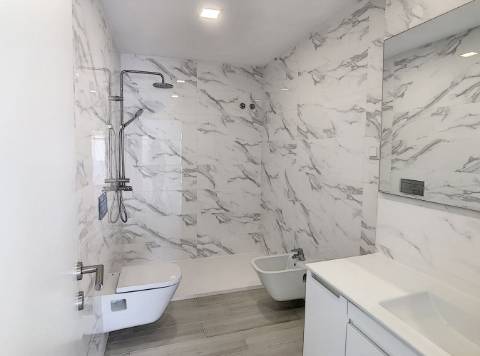 Apartamento T1 em Sesimbra