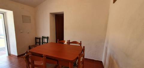 Monte alentejano, em Almodôvar, com 2,5 hectares