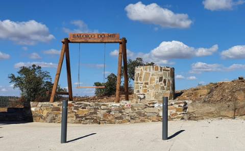 Monte alentejano, em Almodôvar, com 2,5 hectares