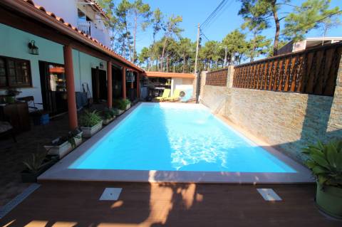 Restaurante com Moradia T5