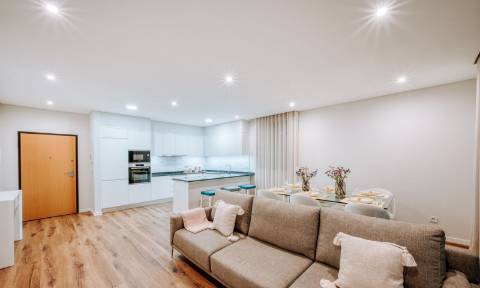 Apartamento T2 em São Martinho no Funchal