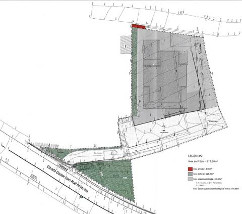 Moradia por Recuperar com Projeto Aprovado em São Roque