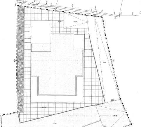 Moradia por Recuperar com Projeto Aprovado em São Roque