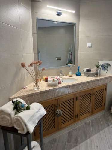 Oportunidade - Moradia T5 com anexo independente T3