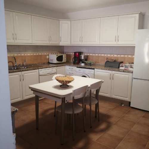 Oportunidade - Moradia T5 com anexo independente T3