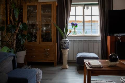 Oportunidade - Moradia T5 com anexo independente T3