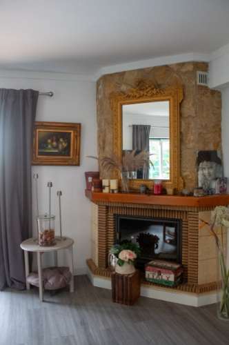 Oportunidade - Moradia T5 com anexo independente T3