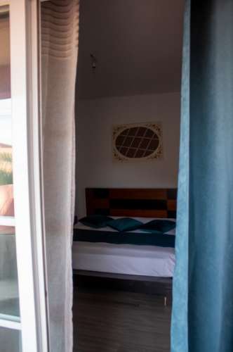 Oportunidade - Moradia T5 com anexo independente T3