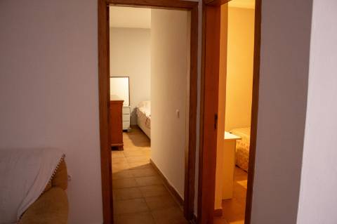 Oportunidade - Moradia T5 com anexo independente T3