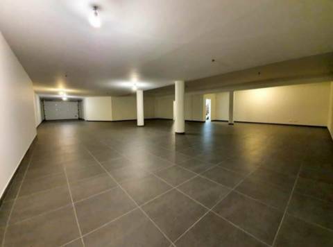 Moradia T3 com piscina Infinita no Funchal