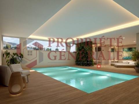 Apartamento T3 duplex novo, perto da praia.