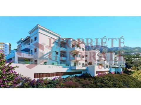 Apartamento T3 duplex novo, perto da praia.